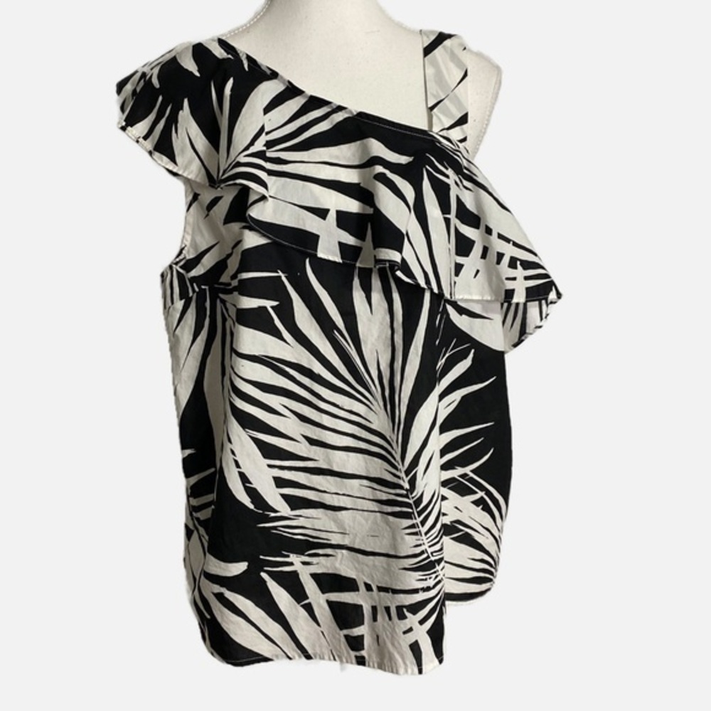 Who What Wear Black and White Tropical Palm Leaves Print Top NWT